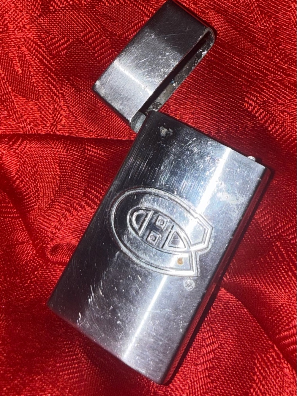 NHL Silver Brushed Metal Money Clip with Team Logo